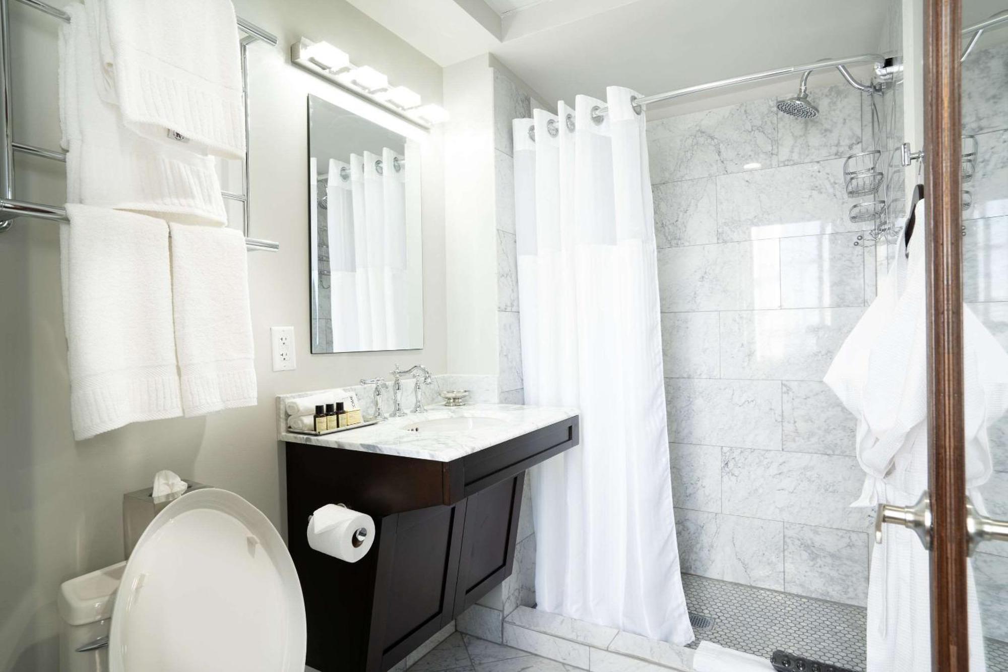 The Esquire Hotel Downtown Gastonia, Ascend Hotel Collection Esterno foto